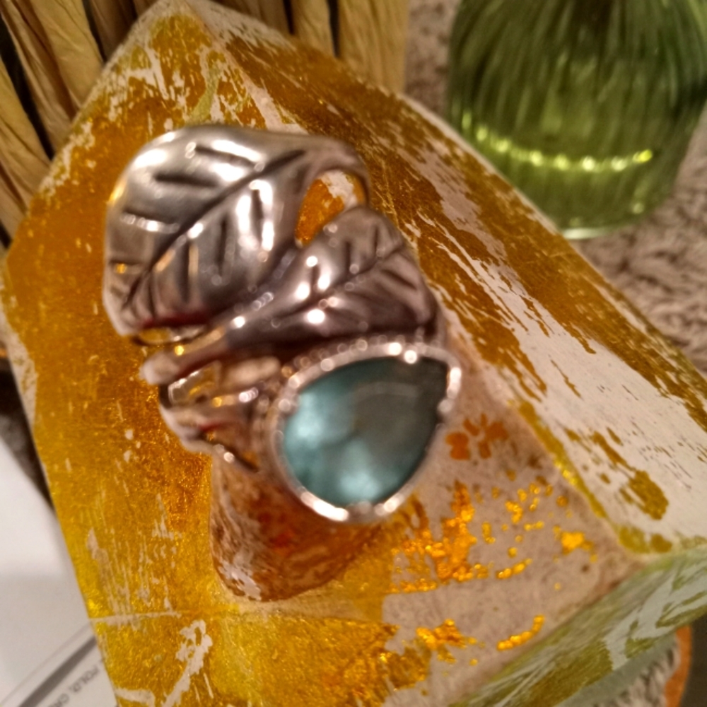 Sterling Siver Topaz Ring